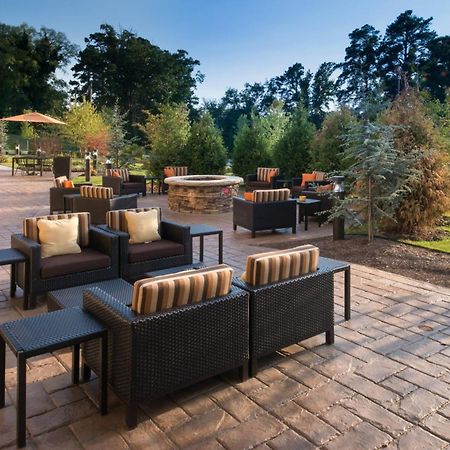 Courtyard By Marriott Hot Springs Hotell Exteriör bild
