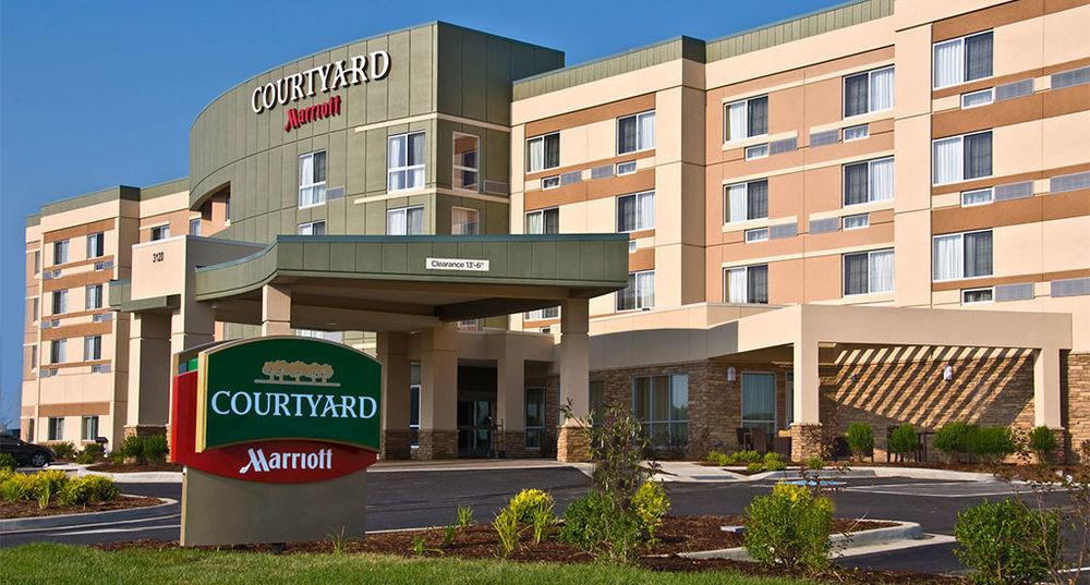 Courtyard By Marriott Hot Springs Hotell Exteriör bild