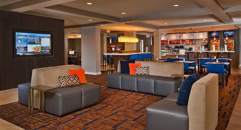 Courtyard By Marriott Hot Springs Hotell Exteriör bild
